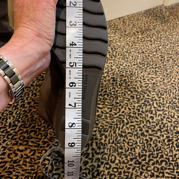 KORS Michael Kors tall brown suede boot size 9 - Picture 11 of 12